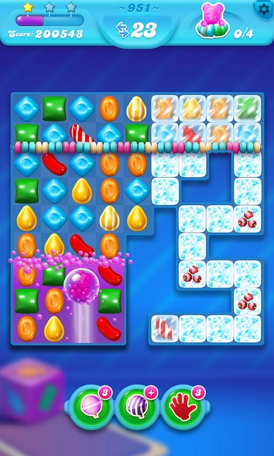 Candy Crush Soda Saga screenshot 1